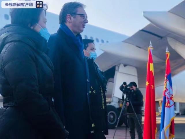 Vucic went to Belgrade Airport personally to meet the vaccines from China.CCTV News Pictures