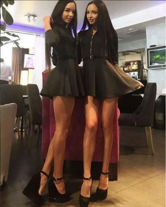 Sexy Russian Twins 22 Look For Rich Man To Share Funfeed