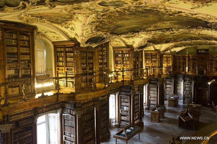 Look inside the richest and oldest Library in the world | FunFeed