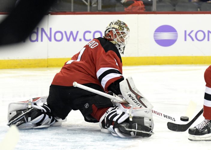 Brian Boyle nets first NHL hat trick on Hockey Fights Cancer Night 