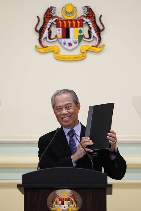 New Malaysian Leader Unveils Revamped Cabinet With No Deputy