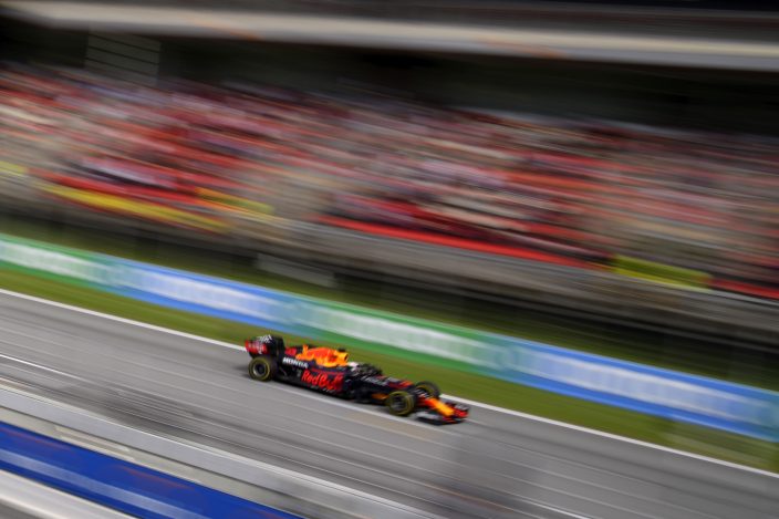 ‘Sitting duck’ Max Verstappen laments loss in Spanish GP | Sport