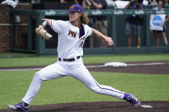 Jack Leiter strikes out 8 in Vanderbilt's Game 1 CWS finals win