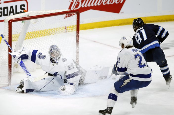 Anthony Cirelli scores first career hat trick, Lightning beat Jets 7-1 