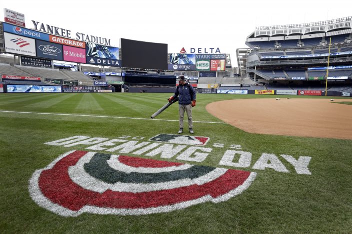 Red Sox, Yankees notice it's back to normal as opener nears, Taiwan News