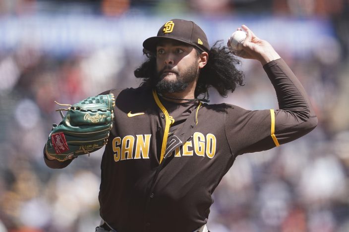 Cronenworth, Tatis homer off Cueto, Padres rout Giants 11-1