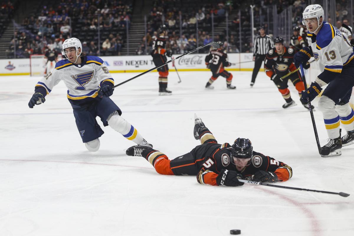 Kyrou scores in SO as Blues beat Ducks 6-5 to preserve slim playoff ...