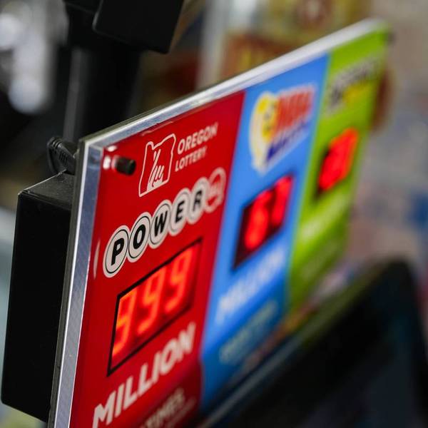 Powerball Draws Numbers For Estimated 1 3b Jackpot After Delay Of More