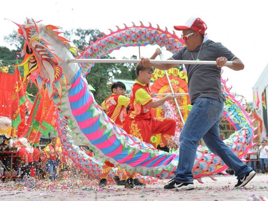 狮王 授徒3000人逆境力撑龙狮文化